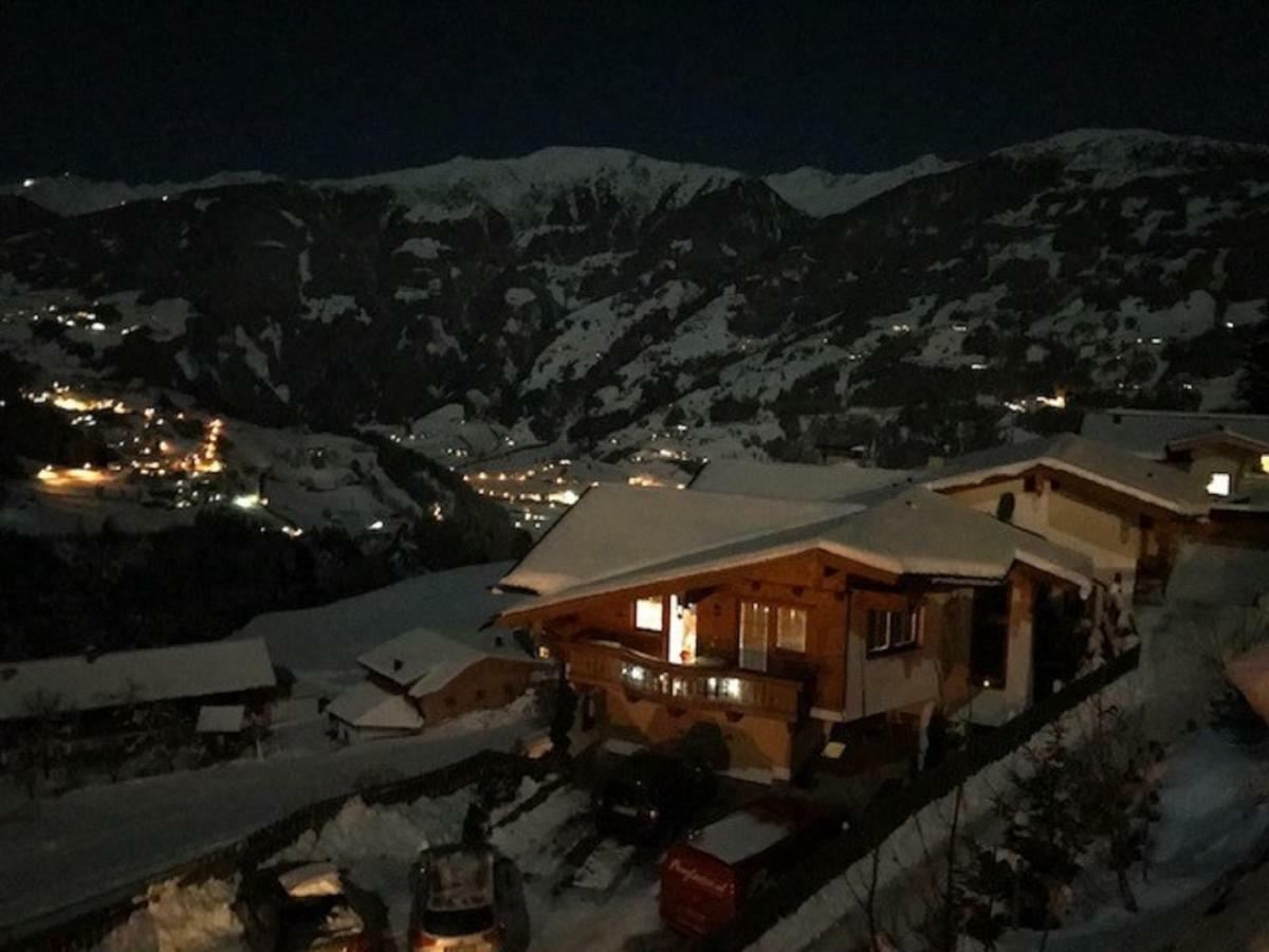 Landhaus Hoellwarth ツェル・アム・ツィラー エクステリア 写真